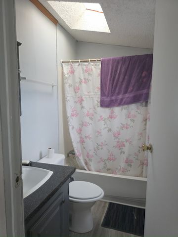 710 N Briarwood Drive N 710, Justice, IL 60458