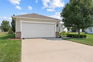 9099 Vernon Hill, North Ridgeville, OH 44039