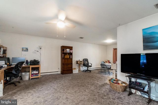 2057 GROVE ST, Allentown, PA 18104