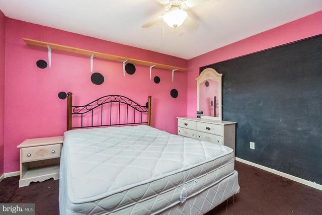 2057 GROVE ST, Allentown, PA 18104