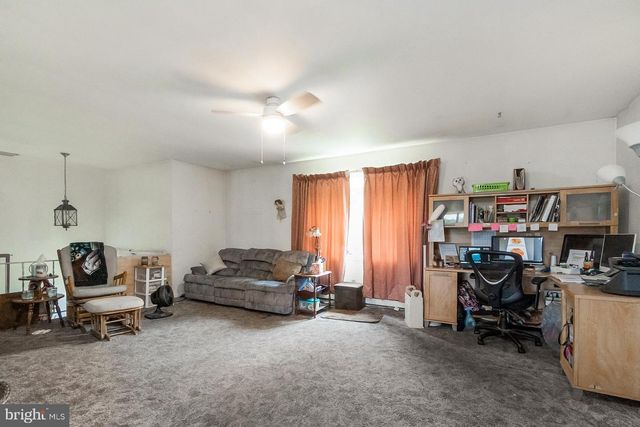 2057 GROVE ST, Allentown, PA 18104