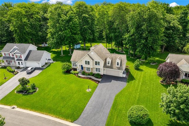 6064 Southbrook Drive, Ontario, NY 14519