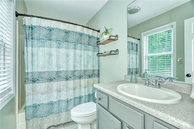 6064 Southbrook Drive, Ontario, NY 14519