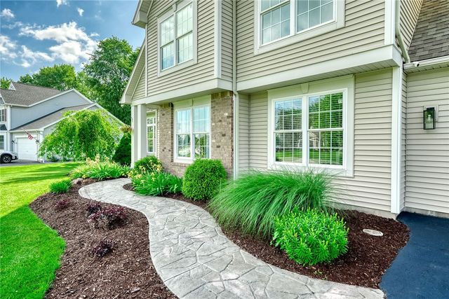 6064 Southbrook Drive, Ontario, NY 14519