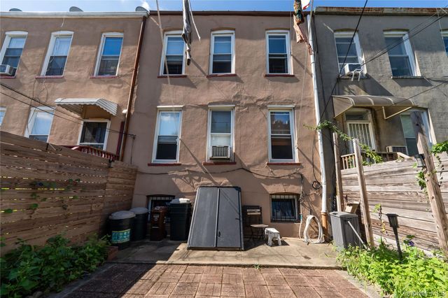 71-15 68th Street, Glendale, NY 11385