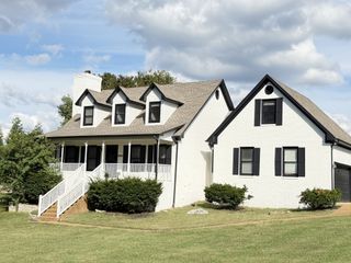3293 Indian Camp Springs Rd, Columbia, TN 38401