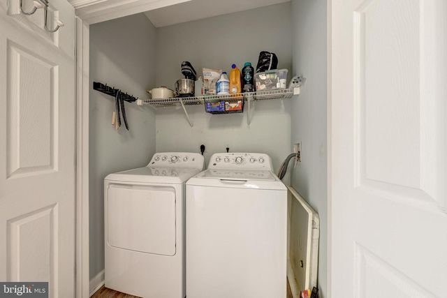 42461 ROCKROSE SQ, Brambleton, VA 20148