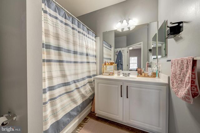 42461 ROCKROSE SQ, Brambleton, VA 20148