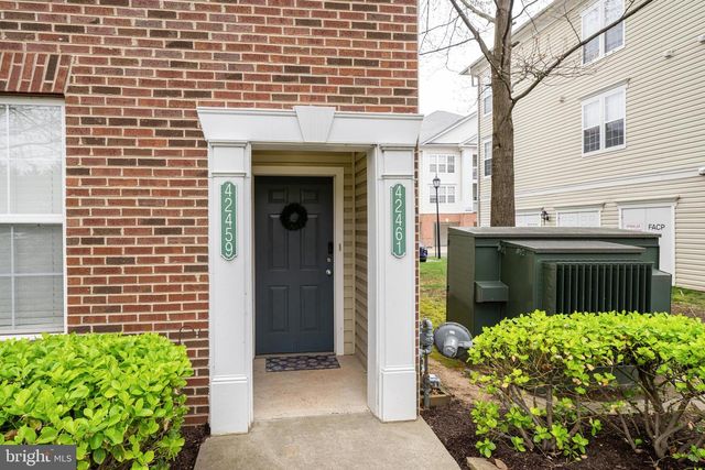 42461 ROCKROSE SQ, Brambleton, VA 20148