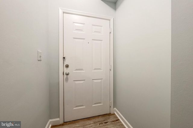 42461 ROCKROSE SQ, Brambleton, VA 20148