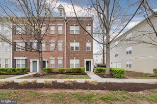 42461 ROCKROSE SQ, Brambleton, VA 20148