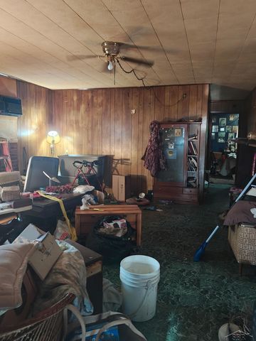 2166 S Forman Road, Cherry Valley Twp, MI 49304