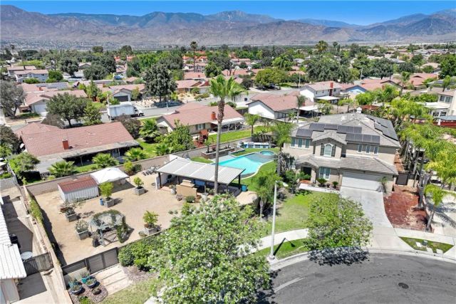 923 Denise, Redlands, CA 92374