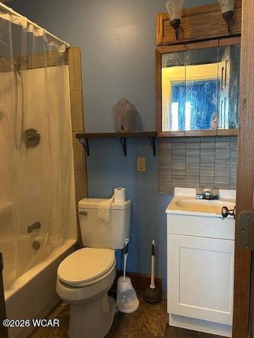 1330 Essex Drive Drive, Lima, OH 45804