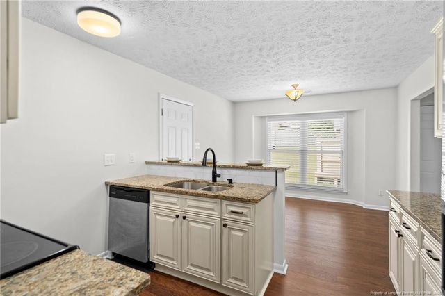 940 Brookridge Drive, Fayetteville, NC 28314