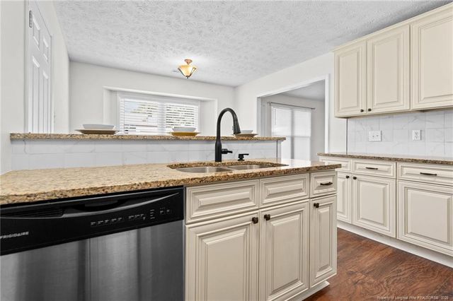 940 Brookridge Drive, Fayetteville, NC 28314