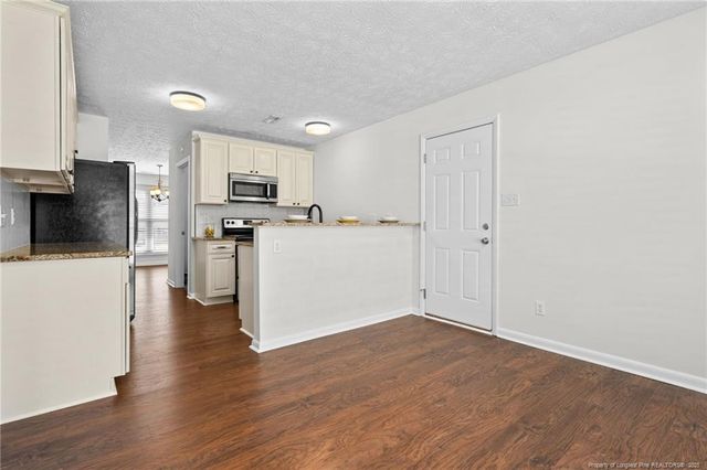 940 Brookridge Drive, Fayetteville, NC 28314