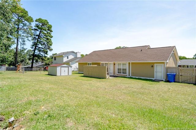 940 Brookridge Drive, Fayetteville, NC 28314