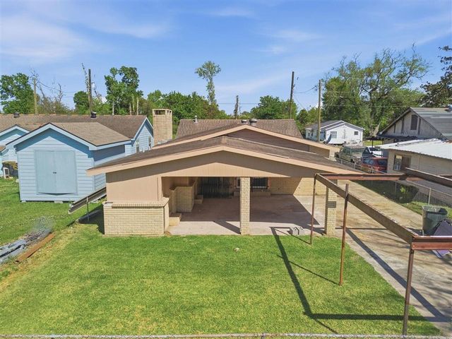 1323 Sally Mae St., Lake Charles, LA 70601