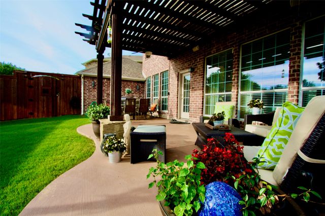 2734 Greenway Drive, Frisco, TX 75034