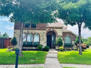 2734 Greenway Drive, Frisco, TX 75034