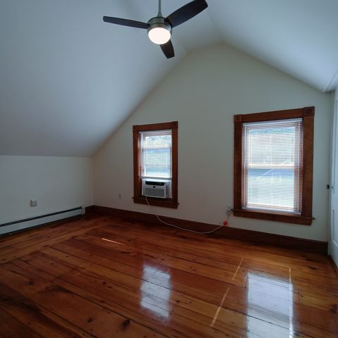 376 Grove St 1, Boston, MA 02132