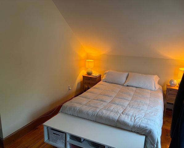 376 Grove St 1, Boston, MA 02132