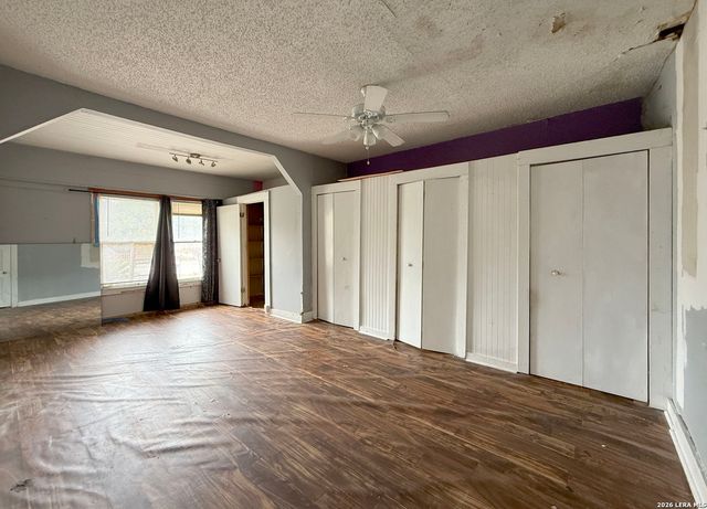 836 Avondale, San Antonio, TX 78223