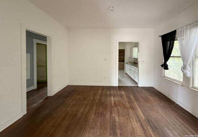 836 Avondale, San Antonio, TX 78223