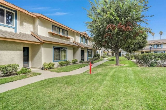 5950 Imperial Highway 91, South Gate, CA 90280