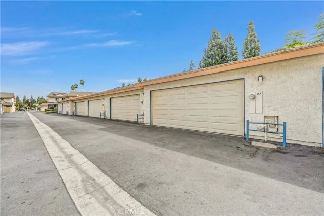 5950 Imperial Highway 91, South Gate, CA 90280