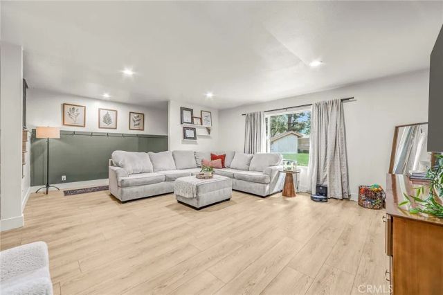 5950 Imperial Highway 91, South Gate, CA 90280