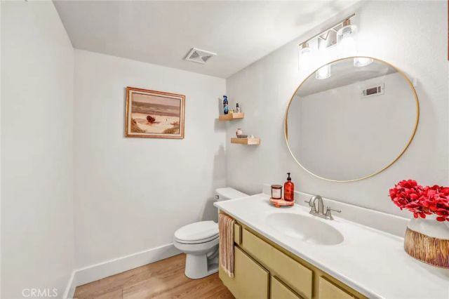 5950 Imperial Highway 91, South Gate, CA 90280