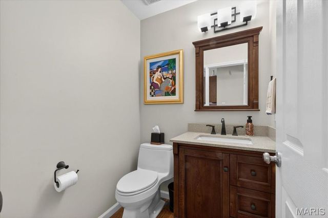 1342 Oak Borough Drive, Ballwin, MO 63021