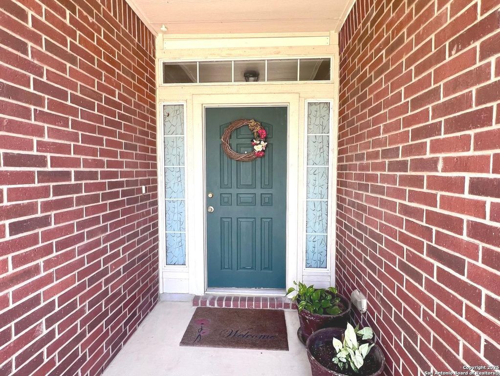 6818 Lucky Fields, Converse, TX 78109