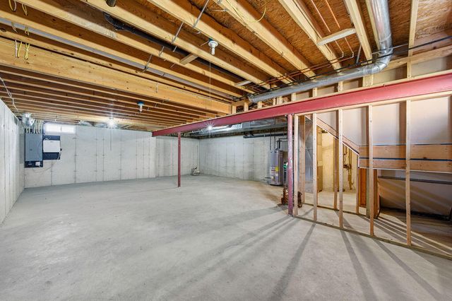 1216 Saratoga Avenue, Schererville, IN 46375