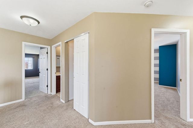 1216 Saratoga Avenue, Schererville, IN 46375