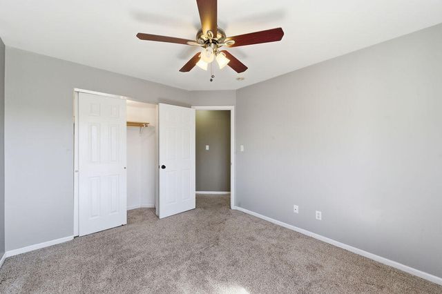 1216 Saratoga Avenue, Schererville, IN 46375