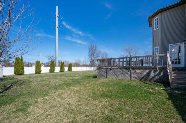 1216 Saratoga Avenue, Schererville, IN 46375