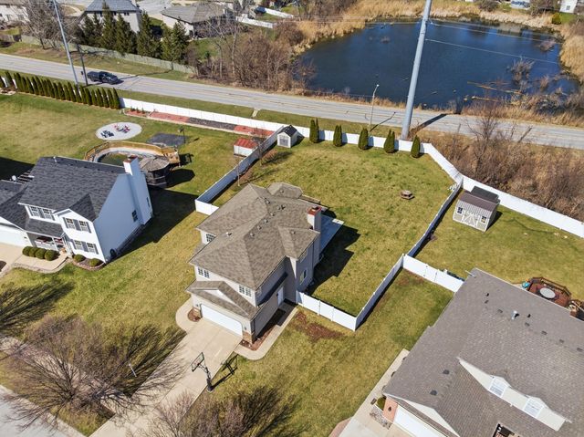 1216 Saratoga Avenue, Schererville, IN 46375