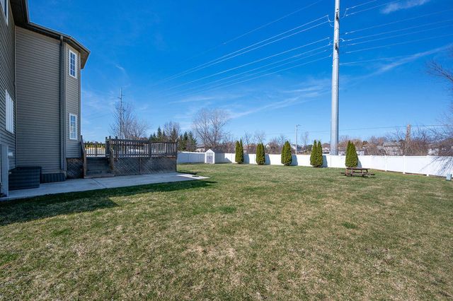 1216 Saratoga Avenue, Schererville, IN 46375