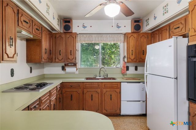 304 Hill Country Lane, San Antonio, TX 78232
