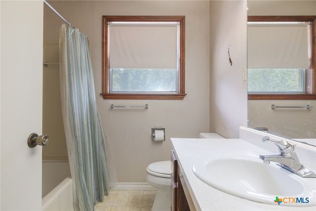 304 Hill Country Lane, San Antonio, TX 78232