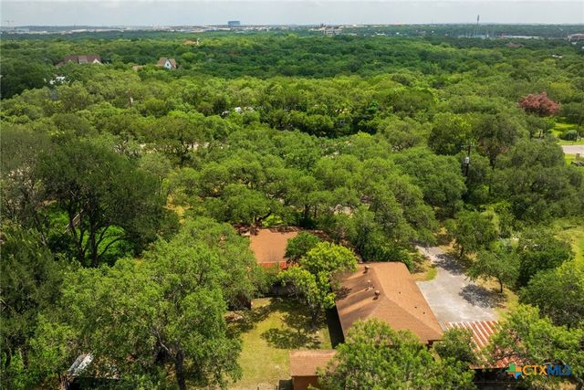 304 Hill Country Lane, San Antonio, TX 78232