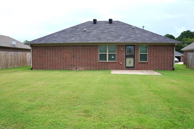 1425 Huebner Street, Conway, AR 72032