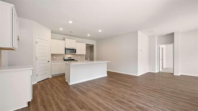 174 White Spruce Way, Newnan, GA 30265