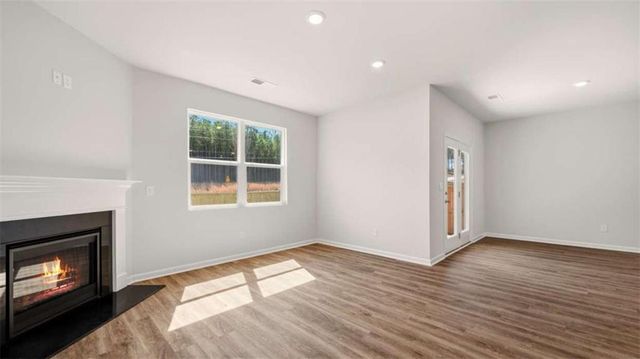 174 White Spruce Way, Newnan, GA 30265