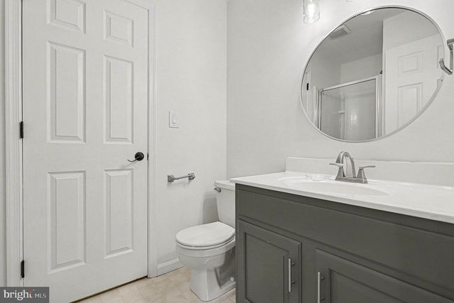 222 E 6TH ST, Lititz, PA 17543