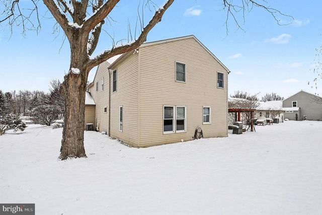 222 E 6TH ST, Lititz, PA 17543