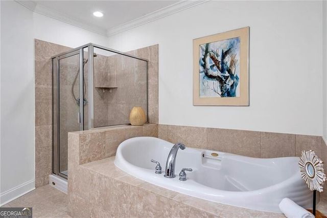 2881 Peachtree Road NE 702, Atlanta, GA 30305